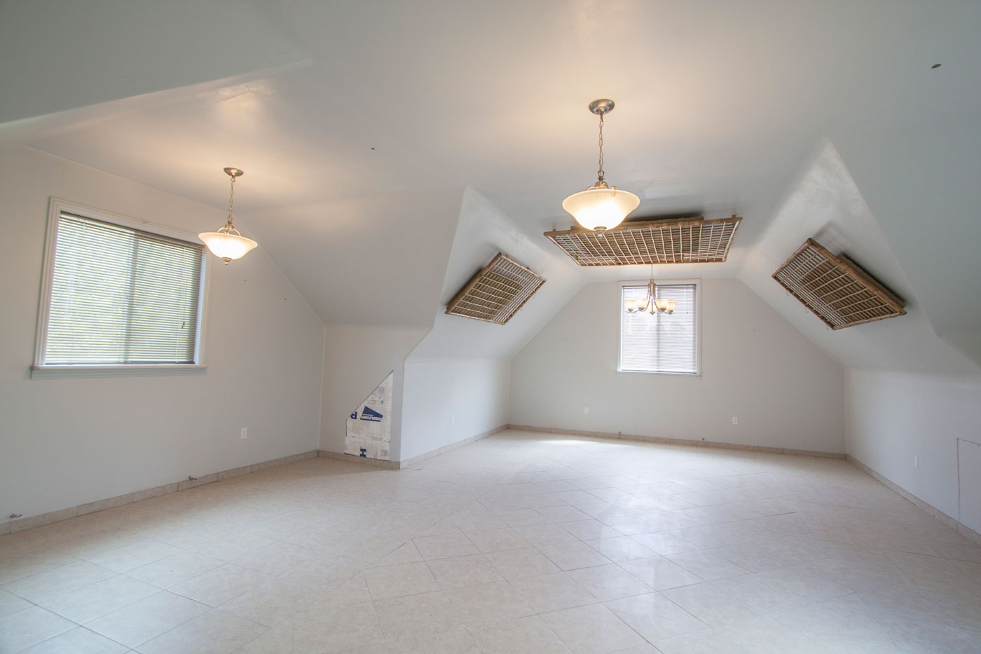 Upstairs great room unfurnished (theater end).